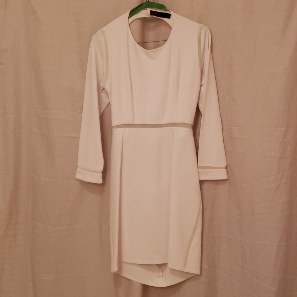Dress - Picture 3 of 3